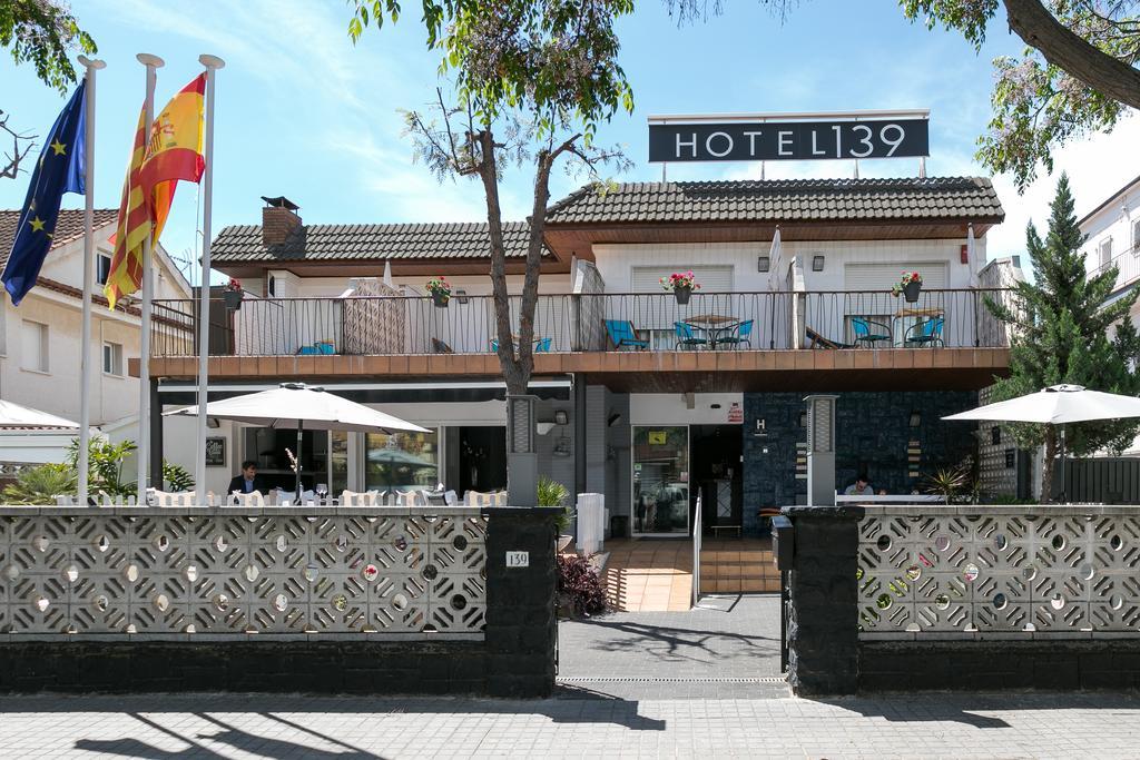 Hotel 139 Castelldefels Luaran gambar